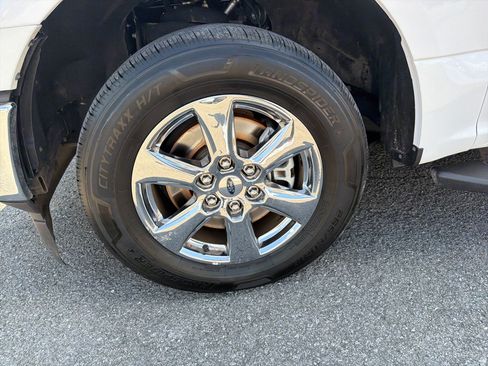 Used 2019 Ford F150 XLT w/ Equipment Group 302A Luxury RWD image 26