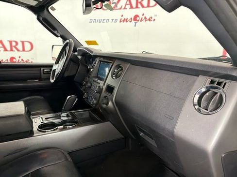 Used 2016 Ford Expedition EL Platinum AWD/4WD image 17