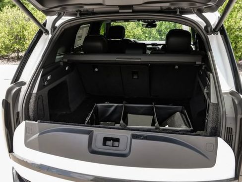 New 2026 Land Rover Range Rover SE AWD/4WD image 68
