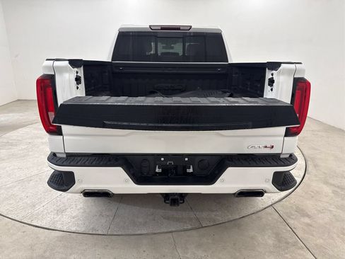 Used 2020 GMC Sierra 1500 AT4 w/ Off-Road Performance Package AWD/4WD image 25