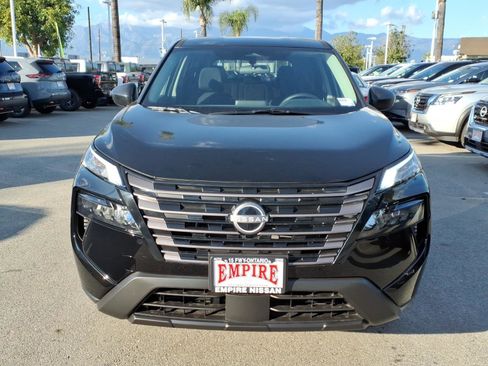 New 2026 Nissan Rogue S image 2