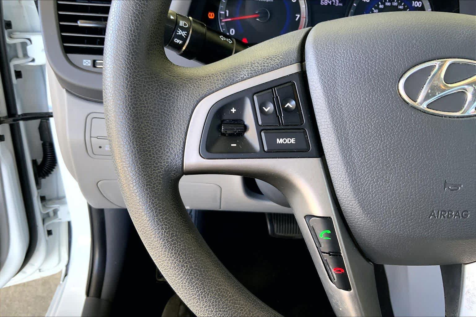 Used 2017 Hyundai Accent Value Edition FWD image 23