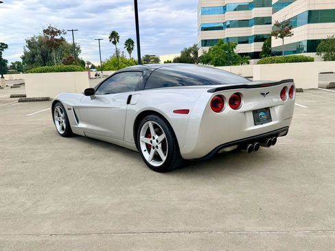 Used 2007 Chevrolet Corvette Coupe w/ Preferred Equipment Group RWD image 45