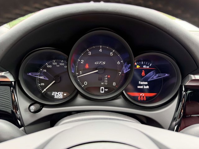 Certified 2024 Porsche Macan GTS AWD/4WD image 24