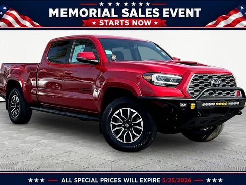 Used 2022 Toyota Tacoma TRD Sport w/ TRD Premium Sport Package AWD/4WD image 1