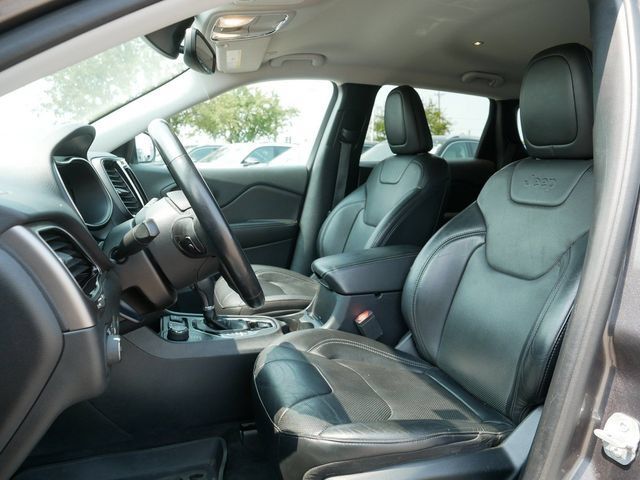 Used 2020 Jeep Cherokee Limited AWD/4WD image 15