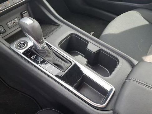 Certified 2025 Nissan Sentra SV w/ Trunk Package image 16