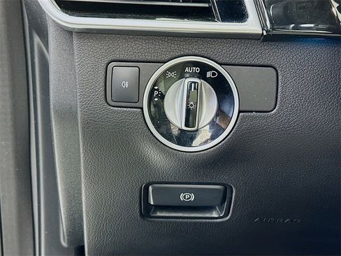 Used 2019 Mercedes-Benz GLS 450 4MATIC image 10