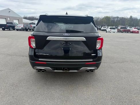 Used 2020 Ford Explorer Platinum w/ Premium Technology Package image 7