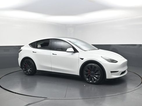 Used 2022 Tesla Model Y Performance AWD/4WD image 38