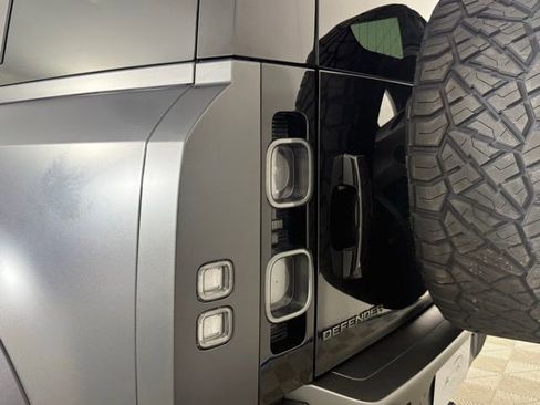 Used 2023 Land Rover Defender 110 Carpathian Edition AWD/4WD image 12