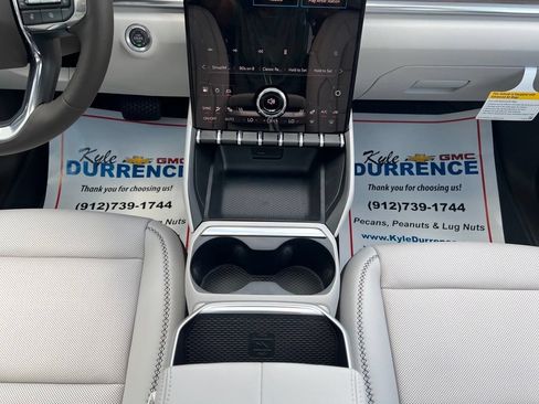New 2027 GMC Terrain Denali w/ LPO, Floor Liner Package AWD/4WD image 19
