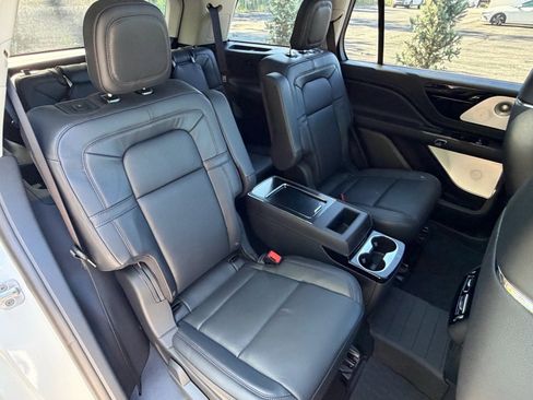 New 2026 Lincoln Aviator Reserve AWD/4WD image 15