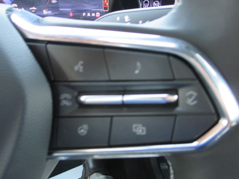 Used 2025 Chevrolet Equinox EV LT w/ Comfort Package AWD/4WD image 22