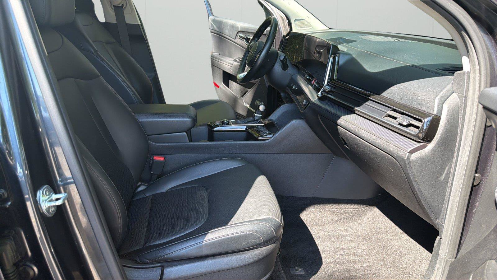 Used 2023 Kia Sportage SX FWD image 14