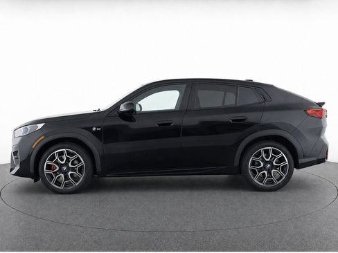 Used 2026 BMW X2 xDrive28i AWD/4WD image 6