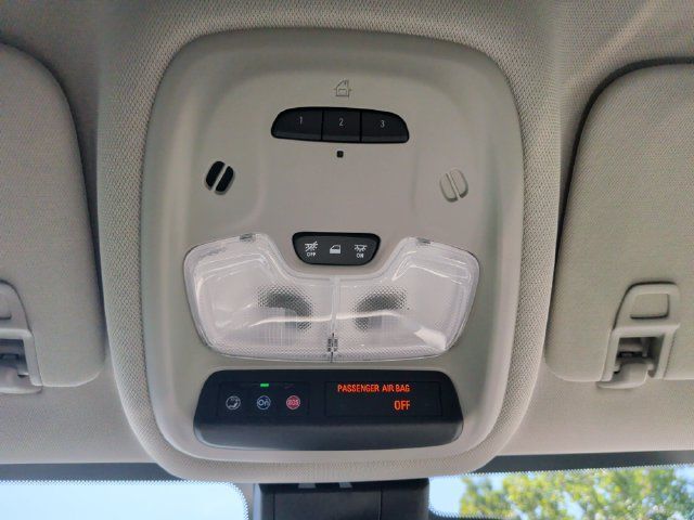 Used 2024 Buick Encore GX Avenir w/ Avenir Convenience Package FWD image 28