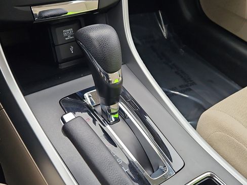 Used 2013 Honda Accord LX image 15