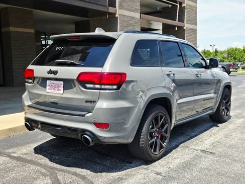 Used 2021 Jeep Grand Cherokee SRT AWD/4WD image 6