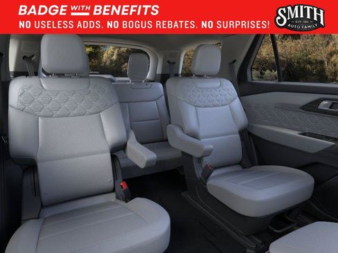 New 2026 Ford Explorer Platinum w/ LUX Leather Package AWD/4WD image 12