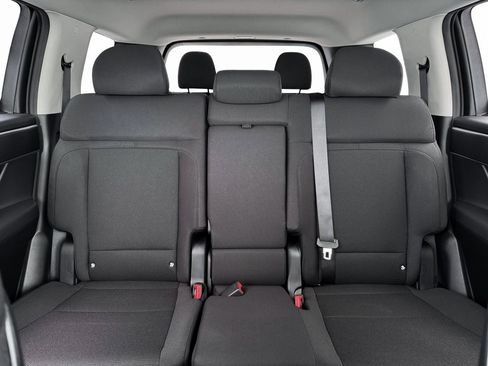 New 2026 Hyundai Santa Fe SE AWD/4WD image 16