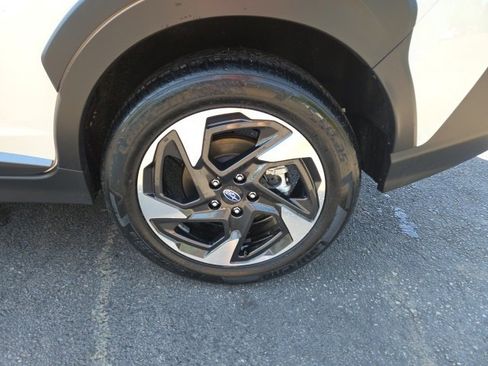 Used 2024 Subaru Crosstrek 2.5i Limited w/ Crosstrek Mirror Package image 24