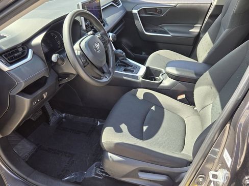 Used 2024 Toyota RAV4 LE image 10
