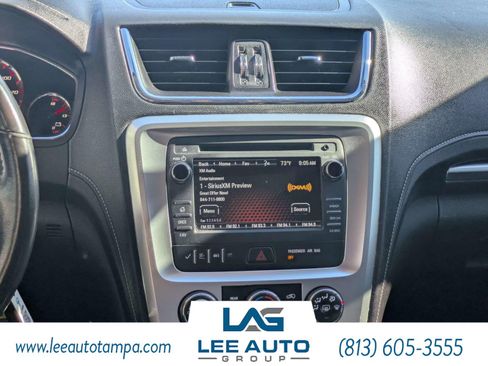 Used 2015 GMC Acadia SLE AWD/4WD image 17