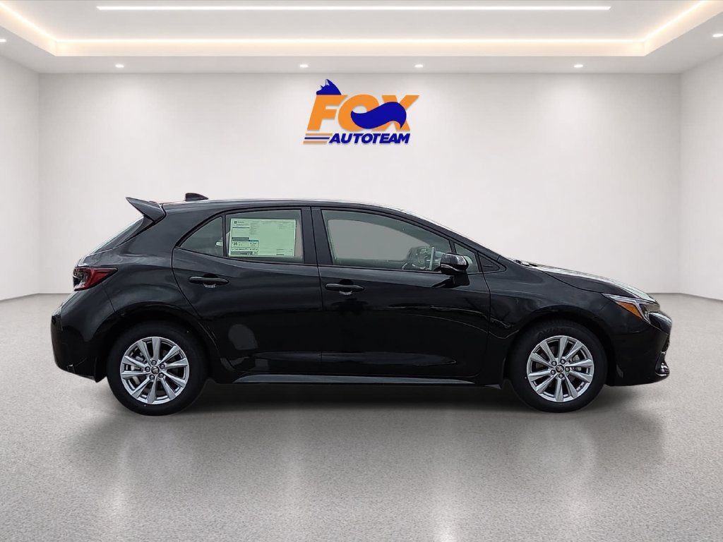 New 2027 Toyota Corolla SE FWD image 5