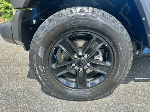 Used 2022 Jeep Wrangler Unlimited Sport AWD/4WD image 8