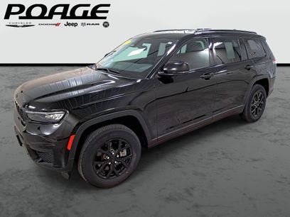 Used 2024 Jeep Grand Cherokee L Laredo