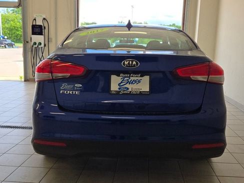 Used 2017 Kia Forte LX w/ LX Popular Package FWD image 10