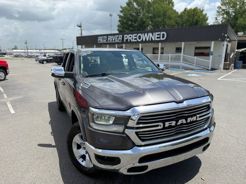 Used 2020 RAM 1500 Laramie AWD/4WD image 12