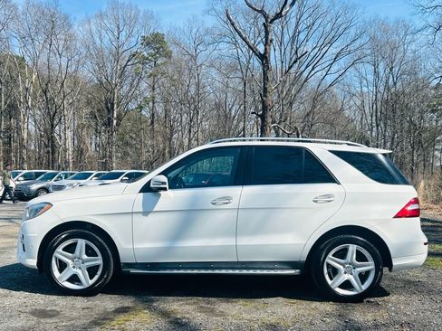 Used 2014 Mercedes-Benz ML 550 4MATIC image 3