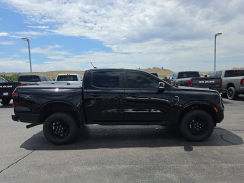 Used 2025 Ford Ranger Lariat w/ Black Appearance Package AWD/4WD image 4