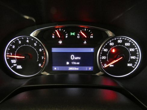 Used 2024 Chevrolet Blazer LT w/ Convenience Package FWD image 17