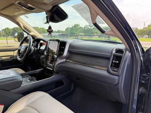 Used 2021 RAM 2500 Limited AWD/4WD image 13