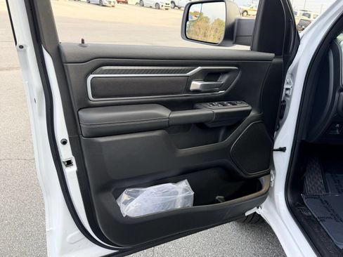 New 2026 RAM 1500 Big Horn AWD/4WD image 16
