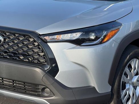 Certified 2025 Toyota Corolla Cross L AWD/4WD image 10
