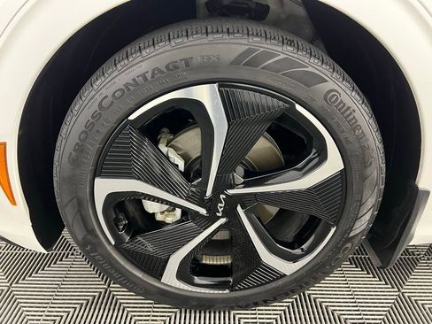 Used 2023 Kia EV6 GT-Line image 11