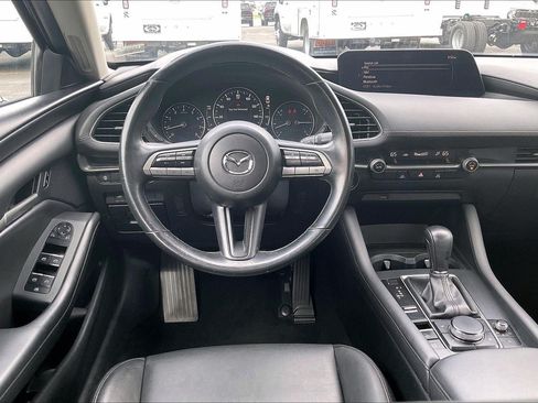 Used 2020 MAZDA MAZDA3 Sedan w/ Select Package FWD image 5