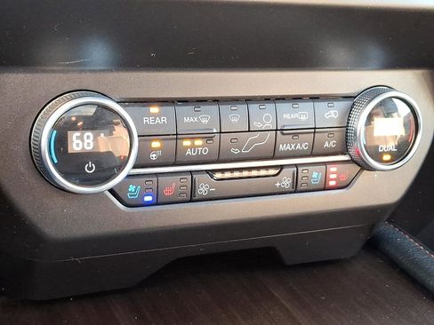 Used 2020 Ford Expedition Max King Ranch image 19