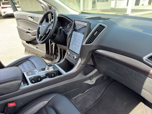Used 2024 Ford Edge SEL AWD/4WD image 30