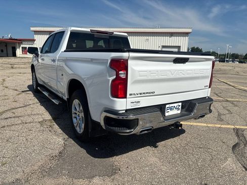 Used 2024 Chevrolet Silverado 1500 LTZ AWD/4WD image 6