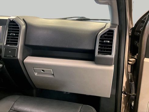Used 2019 Ford F150 XLT RWD image 17