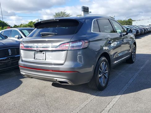 Certified 2022 Lincoln Nautilus FWD image 6