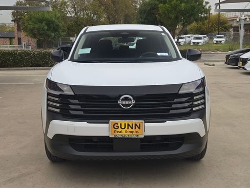 New 2026 Nissan Kicks S image 8