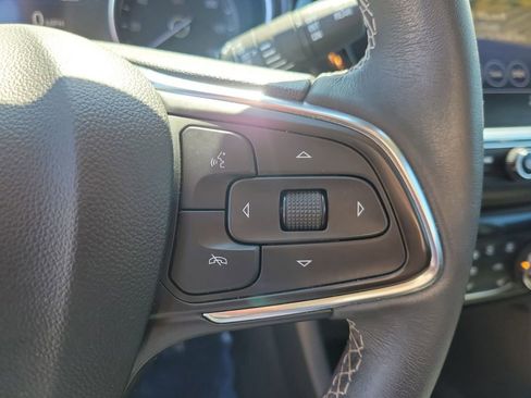 Used 2023 Buick Encore GX Preferred w/ Cold Weather Comfort Package AWD/4WD image 22
