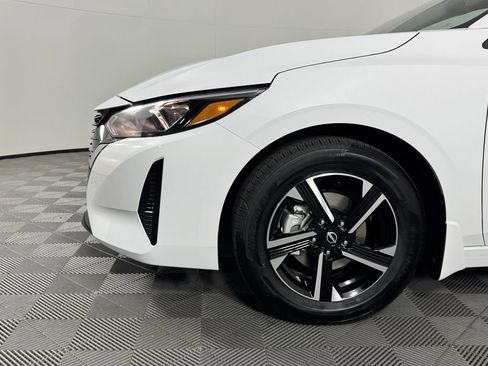 New 2025 Nissan Sentra SV image 10