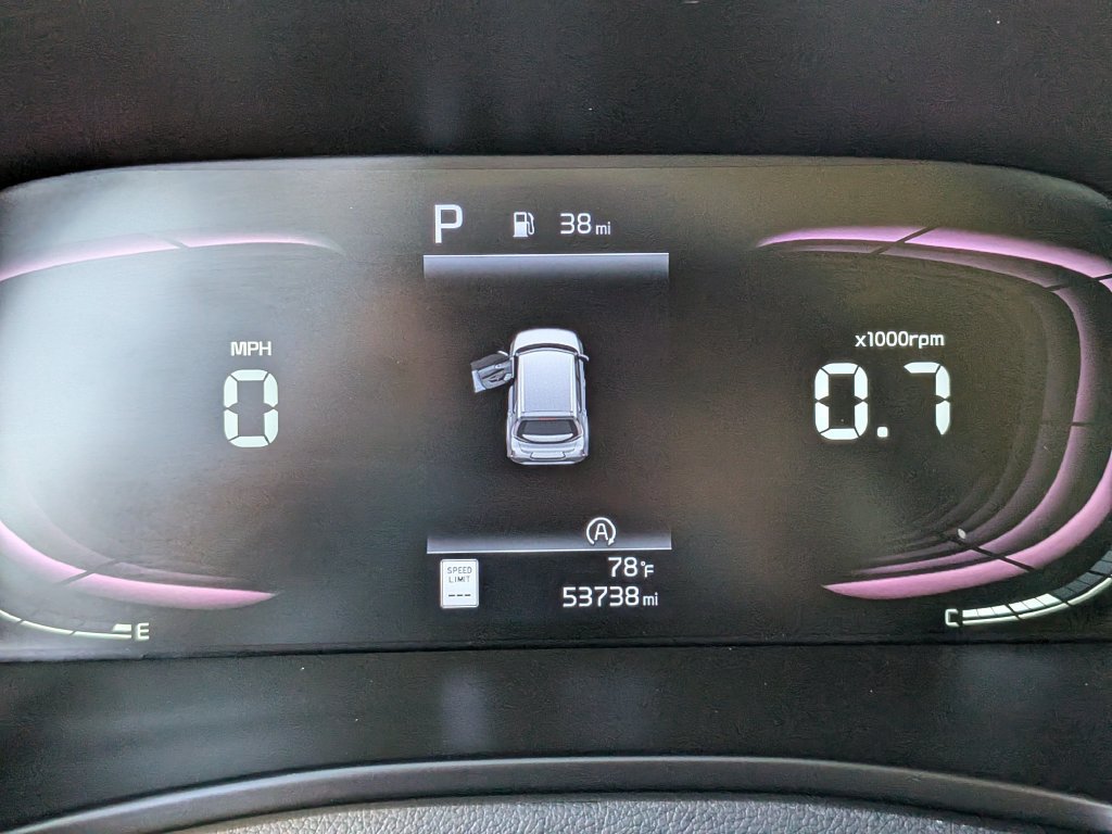 Certified 2023 Kia Soul LX FWD image 32